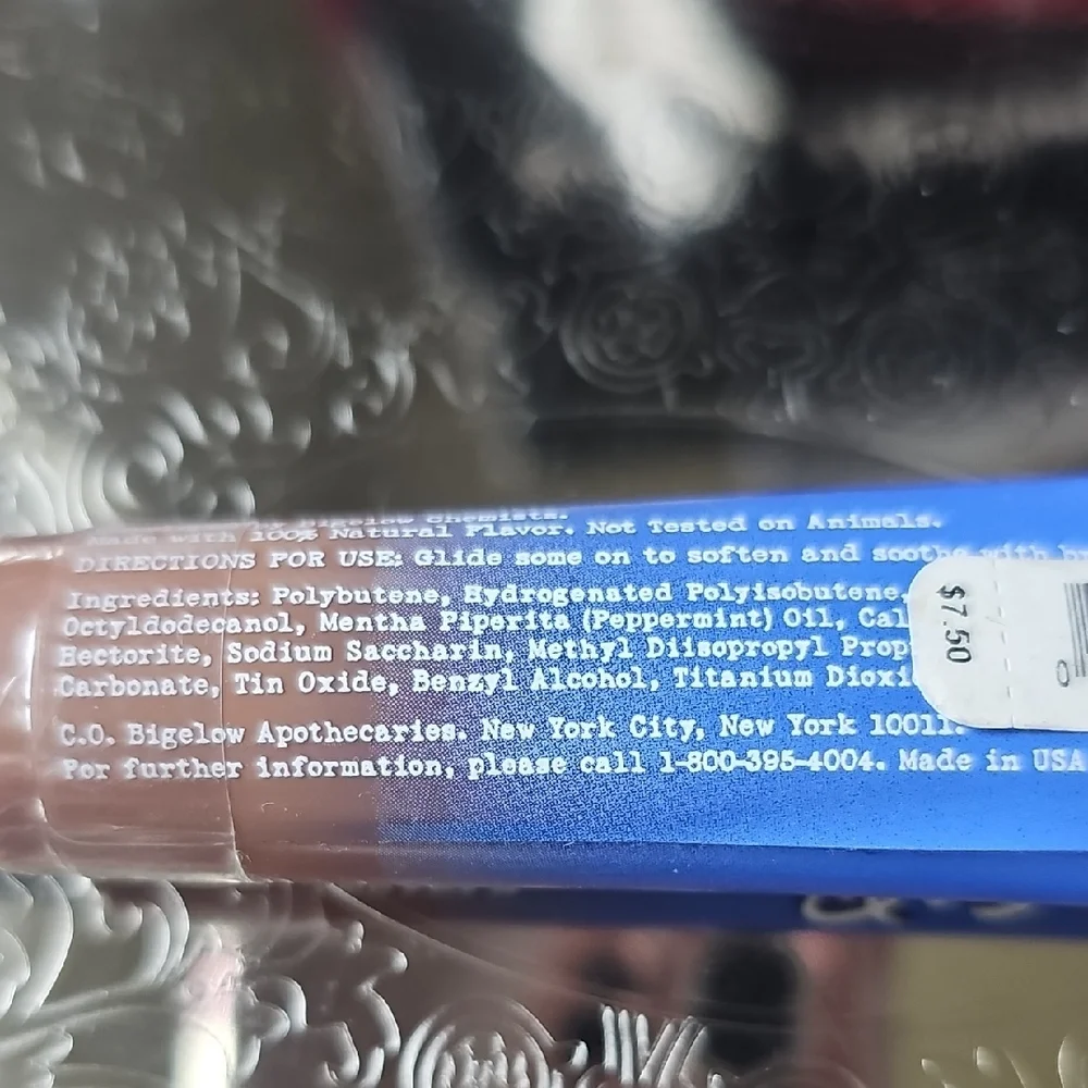 New CO Bigelow Winter Cordials Triple Hot Chocolate Mentha Lip Shine Sealed